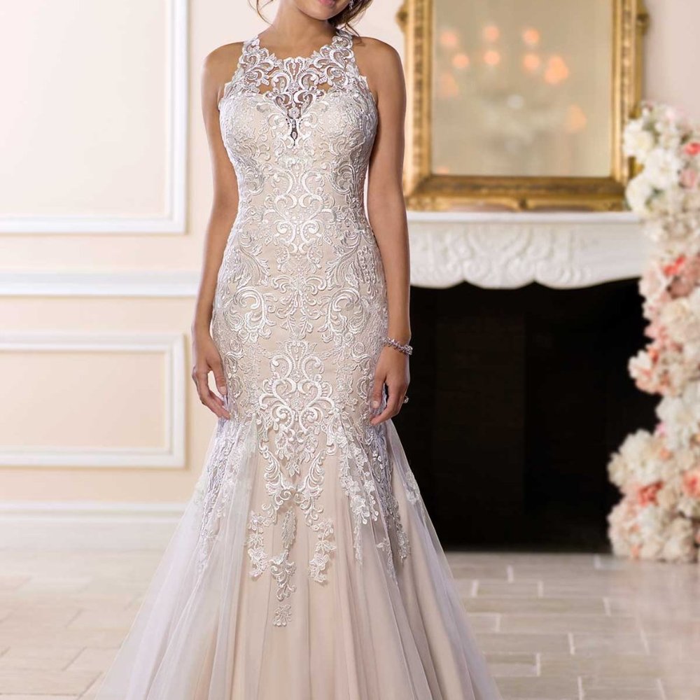 Never Worn - Stella York Mermaid Wedding Dress